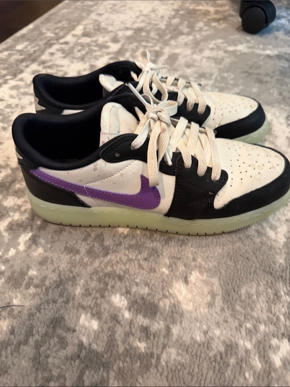Nike Kid's Air Jordan 1 Retro Low OG - Glow in the Dark